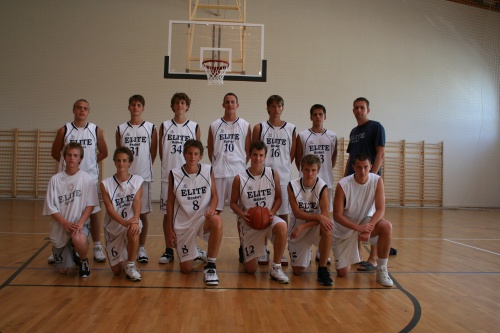 Junior csapat 2008 augusztus