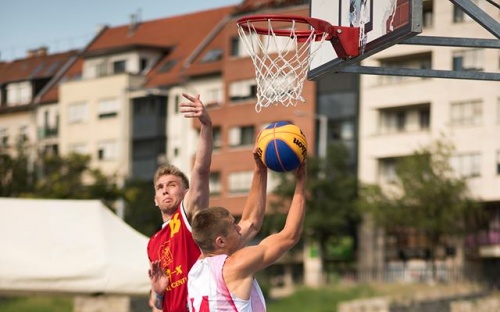 Máriás Gergelyék a pályán elért eredményükkel is a 3x3 U18-as EB 12-es döntőjébe jutottak image 4 13590378_1394629597230335_2221481039344124373_n.jpg