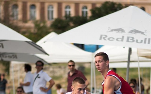 Máriás Gergelyék a pályán elért eredményükkel is a 3x3 U18-as EB 12-es döntőjébe jutottak image 6 13606465_1394629570563671_2587645157237559411_n.jpg